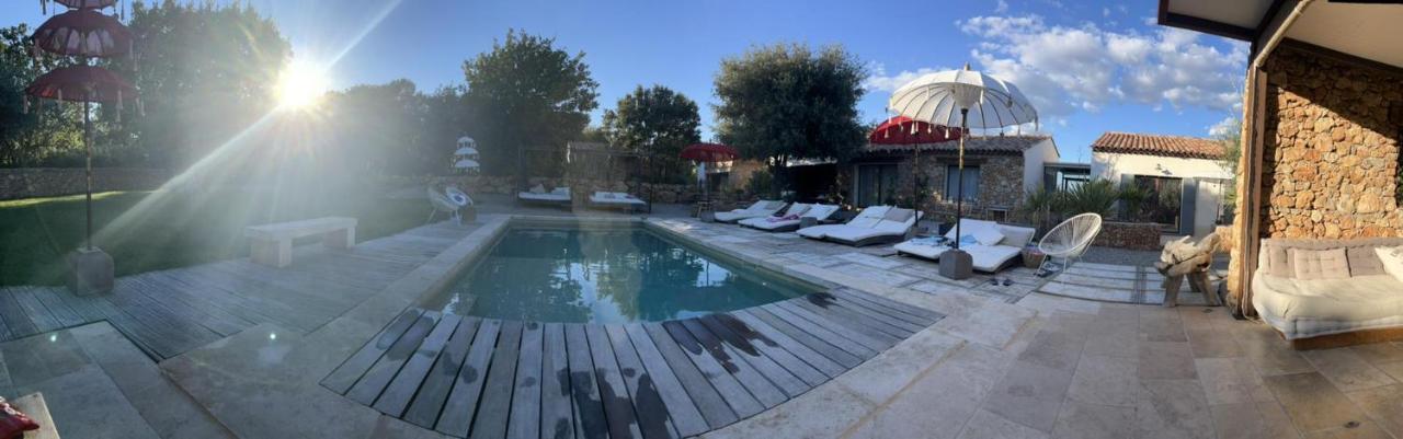 Le Clos Des Cambres Les Arcs-sur-Argens Exterior foto